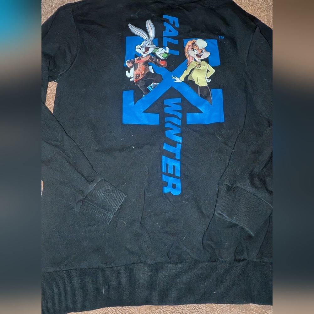 Supreme RARE MEDIUM SWEATSHIRT BUGS BUNNY SPACE JAM THEME EXC SHAPE